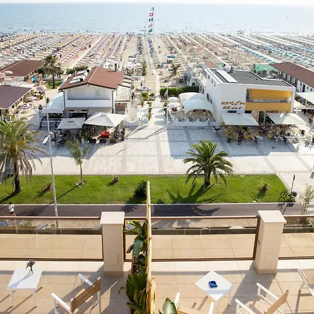Aparthotel Junior Biagi