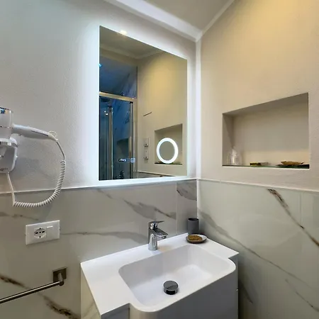 Junior Biagi Aparthotel
